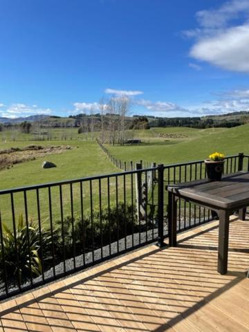 Boutique Tiny House - Te Anau Country Accommodation Exteriér fotografie