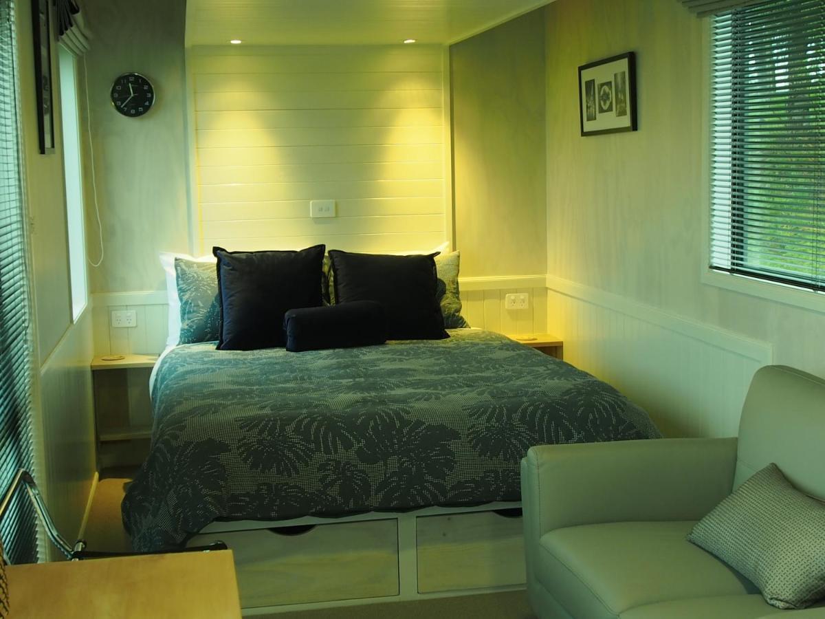 Boutique Tiny House - Te Anau Country Accommodation Exteriér fotografie